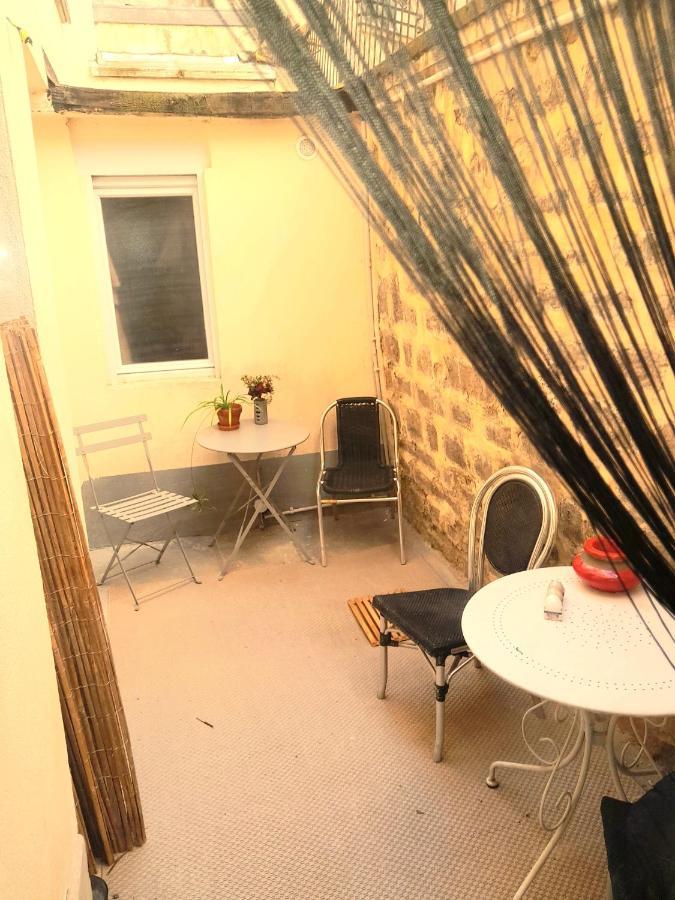 Apartamento Au Pied Du Sacre Coeur París Exterior foto